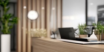 物业前台工作稳定吗？工资有多少？